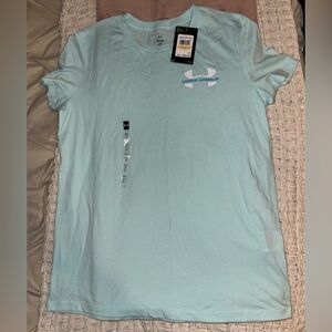 Under Armour t-shirt NWT